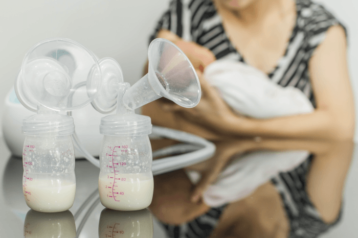 сцеживание грудного молока