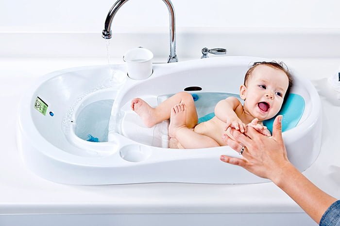 ванночка с термометром для новорожденного