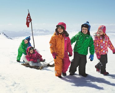 дети в зимней одежде рейма