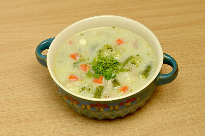 суп с плавленным сыром и овощами 