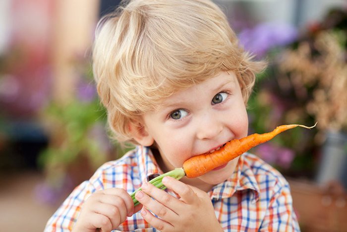 Сырая морковь ребенку