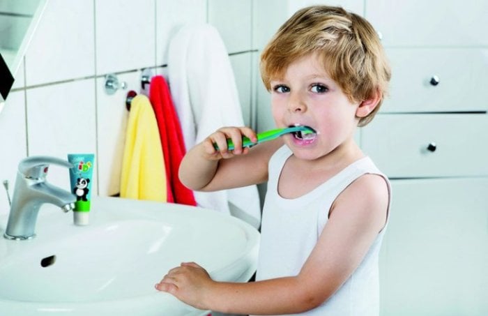 Что делать при прорезывании зубов у ребенка