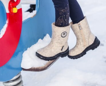 Как определить размер зимней обуви ребенка