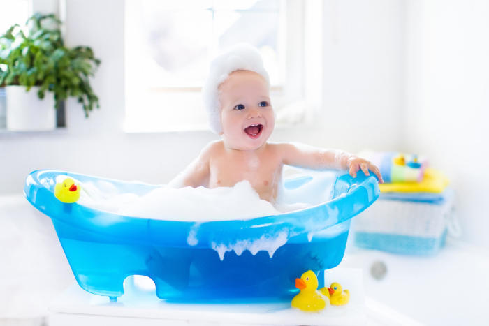 Игрушки для ванной для малышей